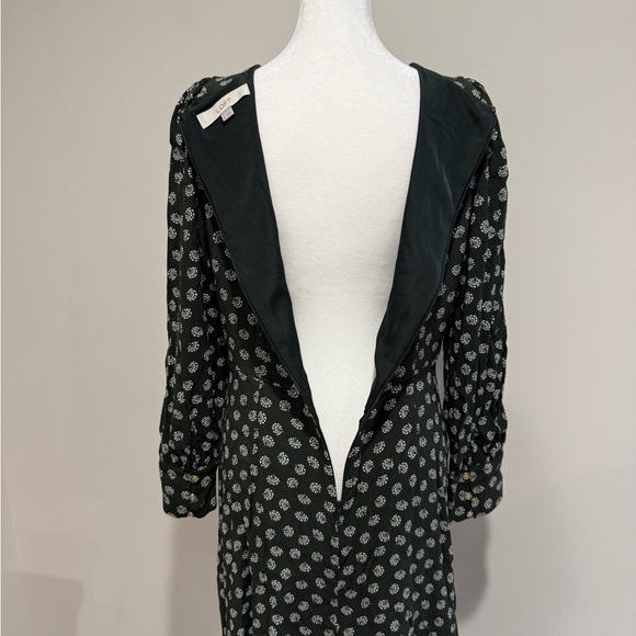 LOFT Floral Fit & Flare dress with front slit size 8 - Picture 8 of 9